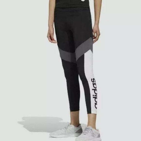 ADIDAS Women's Designed 2 Move Color Block 7/8 Tights Black S (NWOT) - Picture 1 of 10